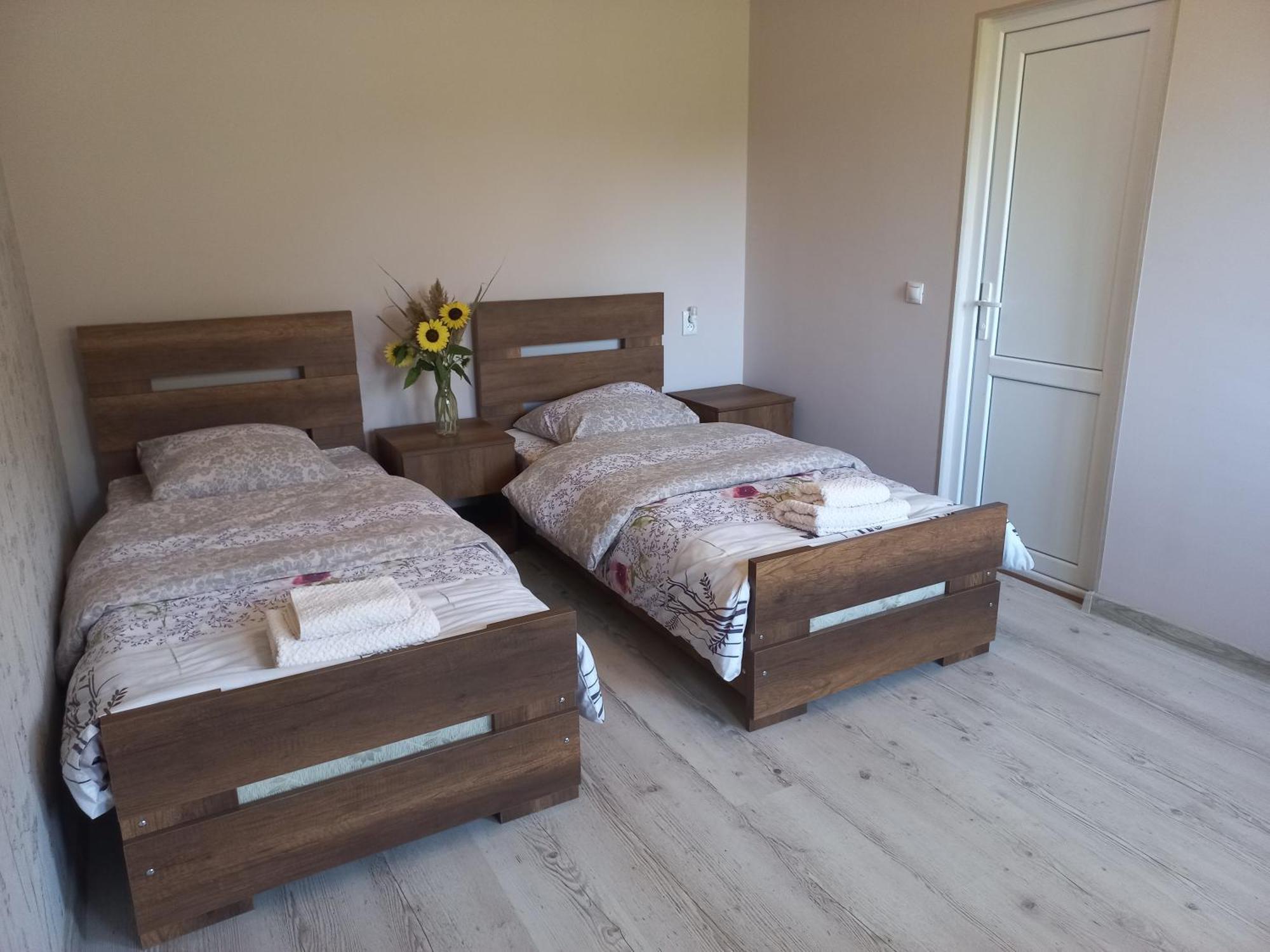Bee House Гостевой дом